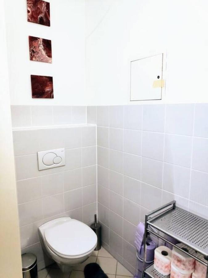 Nd Exquisites Wundervolles Ruhiges Terrassenapartment Mit Garage Wien Exteriör bild